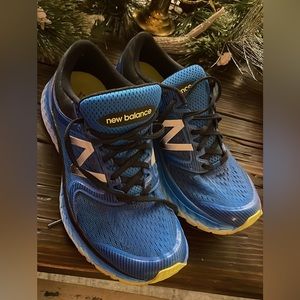 Men’s New Balance shoe